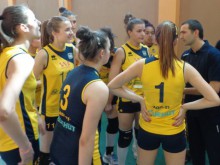 Младшата на Марица на полуфинал в Държавното първенство!