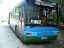 Две коли и автобус пострадаха при катастрофа на бул. "Александър Стамболийски"