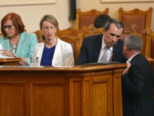 Зинаида Златанова става премиер за седмица