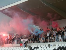Феновете на Локо: До аристократите на заплата