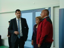 Бойко Борисов откри новата спортна зала в СОУ "Св. Патриарх Евтимий"