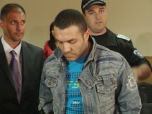 Ето го предполагаемия убиец на таксиметровия шофьор! Оставиха го в ареста!