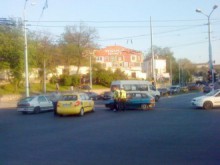 Затварят за 2 часа ключови булеварди в неделя, променят маршрути на градския транспорт