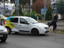 Пак катастрофа на колелото на Панаира! Баровски джип отне предимство и предизвика ПТП!