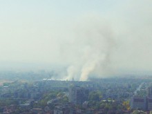 Голям пожар гори в Смирненски
