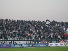 Локо трепери да не изгори за дербито с Левски