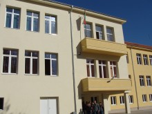 Откриха изцяло санираното ОУ "Йордан Йовков" в "Северен"