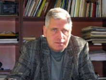 Връчват почетно звание на Стефан Шивачев