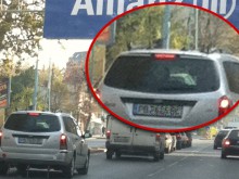 Заснеха СРС-автомобил по пловдивските улици?