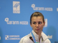 Пиронкова: Щом се налага да победя Стосър в 2 сета, ще се опитам