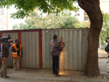 Премахват незаконни гаражи в "Южен"