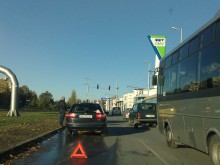 Безобидно ПТП затапи "Цариградско шосе" и изнерви стотици шофьори
