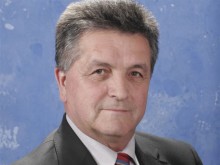 Избраха Алиосман Имамов за зам.-председател на парламента с кворум, осигурен от "Атака"