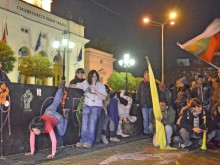 Пловдивски студенти и таксиджии тръгват към София! Столицата под обсада!