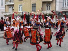 Утре започва "Дефиле на младото вино 2013"