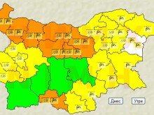 "Оранжев" и "жълт" код за виелици, сняг и поледици в 24 области