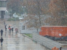 Нахлува студен въздух, прогнозират дъжд и сняг