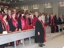 13 нови професори и 31 нови доктори в МУ Пловдив