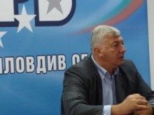 Здравко Димитров: С гласуването на забраната за пушене се спука още един балон на БСП