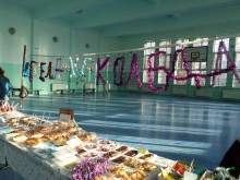 В ПГМТ се проведе традиционният коледен търг