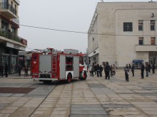 Евакуираха деца от сграда в Центъра заради неизправно ел. табло