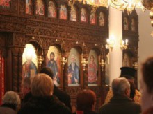 Близо 10 000 пловдивчани празнуват имен ден днес