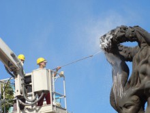 Вандали посегнаха на паметника на Съединението в Пловдив 