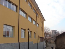 Планират ремонт на "Жълтото училище" в Стария град