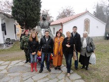ГЕРБ се включиха в отбелязването на 136 години от Освобождението на Асеновград