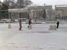 Нова порция сняг над Пловдив, температурите сутринта ще бъдат между минус 5 и минус 10°