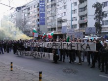 Гайди поведоха протестиращите пред съда, много граждани се присъединяват към тях