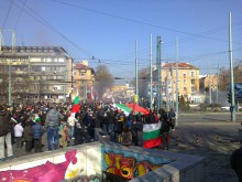 В Пловдив става горещо: Димки, пиратки и блокирано кръстовище