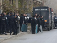 Четирима пловдивчани замесени в канал за трафик на бежанци