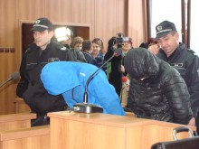 Оставиха на топло душманите на Райфъла