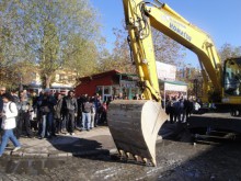 Довършват ремонта на забравена от Бога улица в "Столипиново"