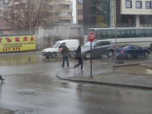Пловдивската полиция излиза на пътя! Ще ни проверяват за колани и каски!