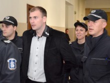 Пуснаха нападателя на Доган на свобода