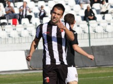 Локо вдига Камбуров за дербито с Левски