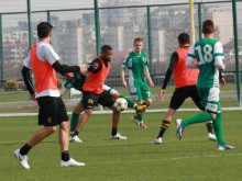 Ботев вкара 4 на Раковски в двустранна игра