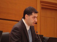 Тотев: Заради конкуренция Белодробна болница ще затвори сама