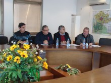 Срещата с областния не помогна на търговците от подлеза на Централна гара