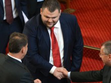 Станишев: Пеевски е подходящ за евродепутат