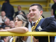 Младоженци обраха аплодисментите в Коматево