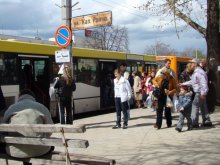 От днес студентите пътуват в градския транспорт без преференции