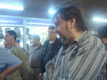 Атанас Кръстев: Протестът в подлеза на Централна гара продължава