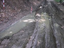 Оголен кабел застрашава живота в планината