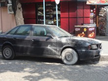 "Ауди" се запали в движение на улица "Гладстон"