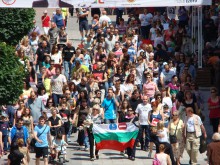 Около 200 пловдивчани протестираха мълчаливо срещу убийствата на пътя