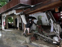 Пловдивски огнеборци в готовност да помагат на пострадалите общини