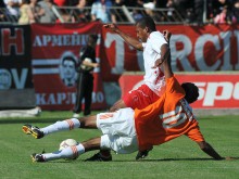 Бразилец се върна при "черно-белите"